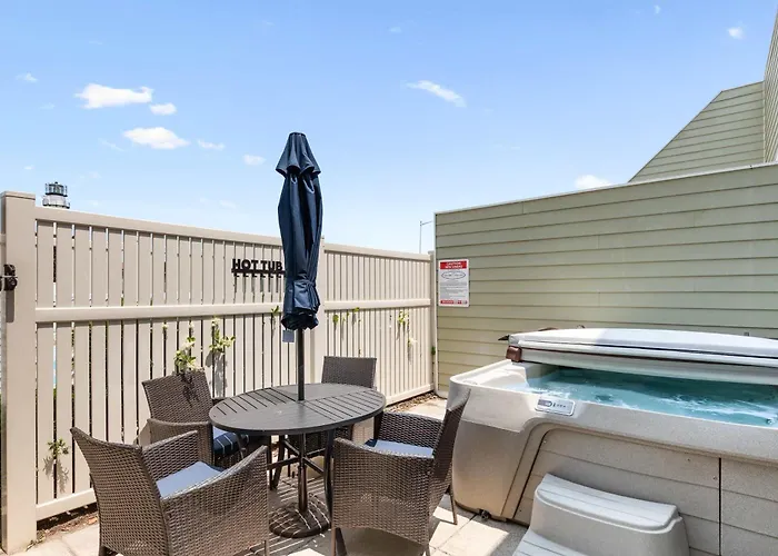 Luxury Escape - Private Hot Tub - Pool * Ocean City